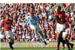 埃泽首发太亮眼：3次过人+助攻哲凯，上位主力。取代马丁内利！